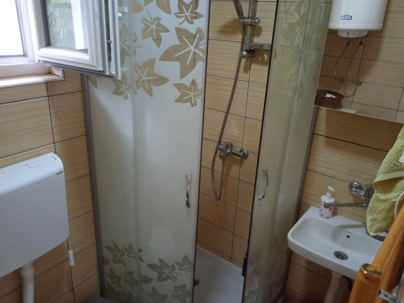 kuca na prodaju Petrovaradin 62m2 496873