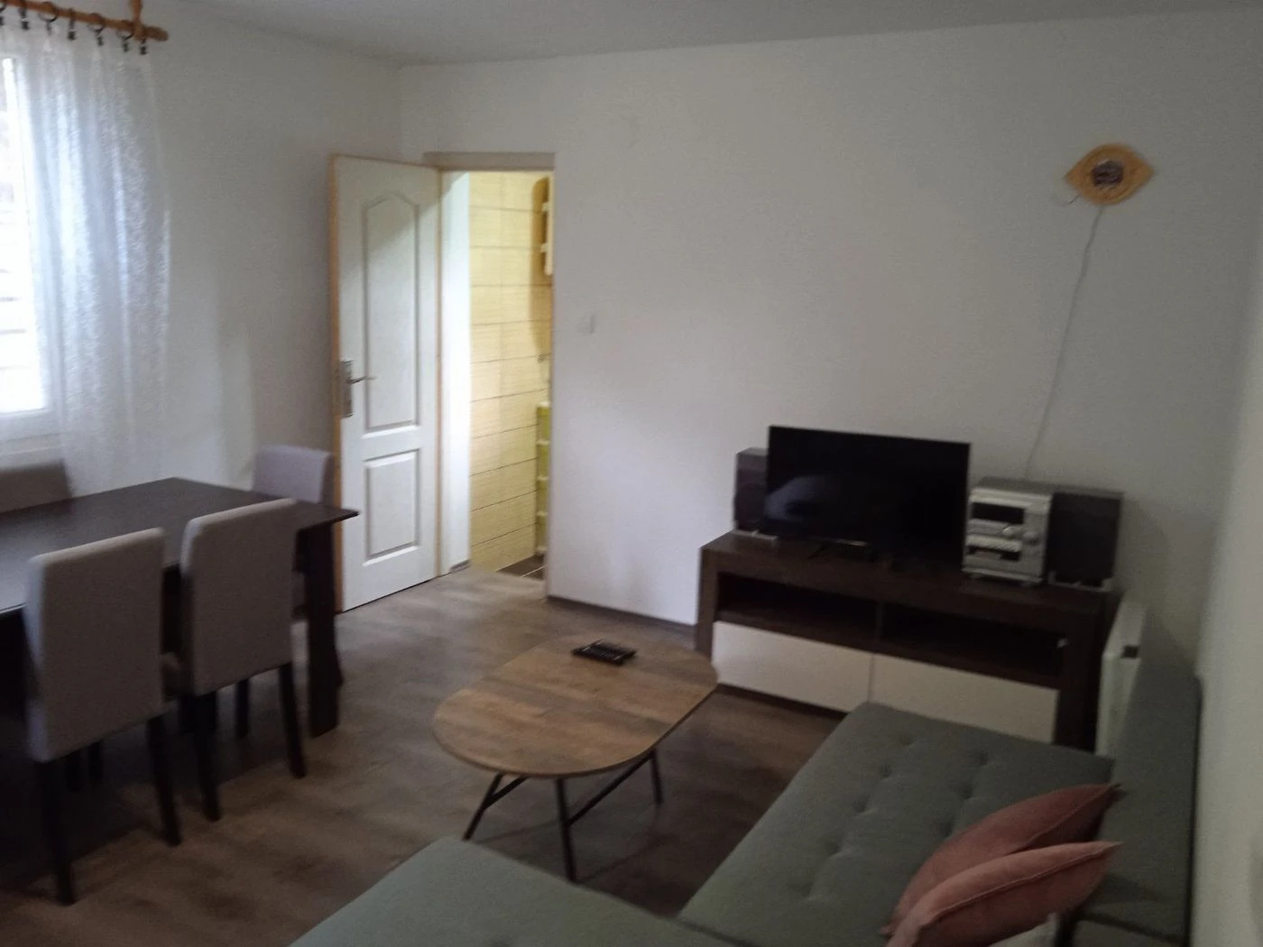 kuca na prodaju Petrovaradin 62m2 496873