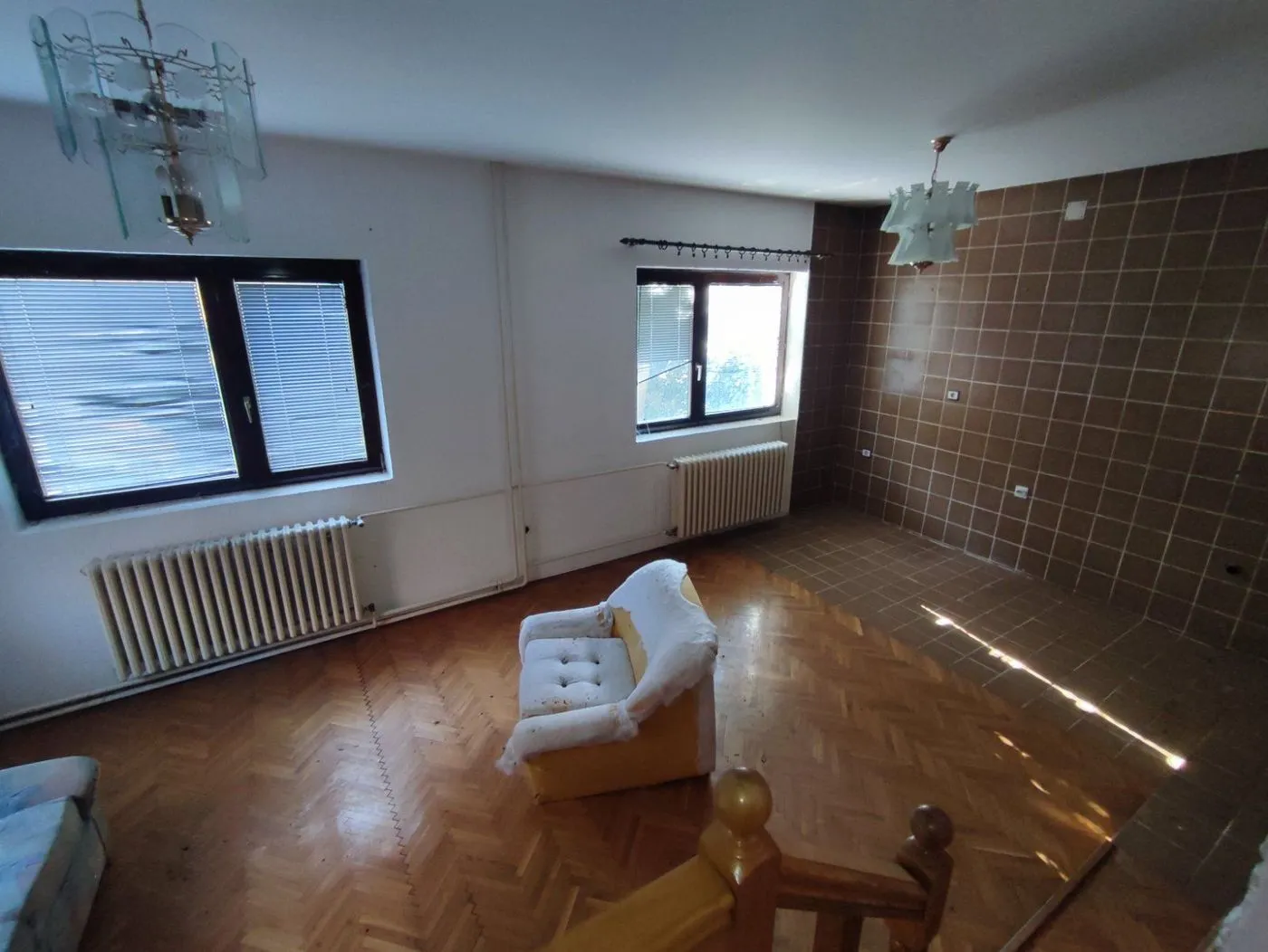 kuca na prodaju Rumenka 420m2 386172