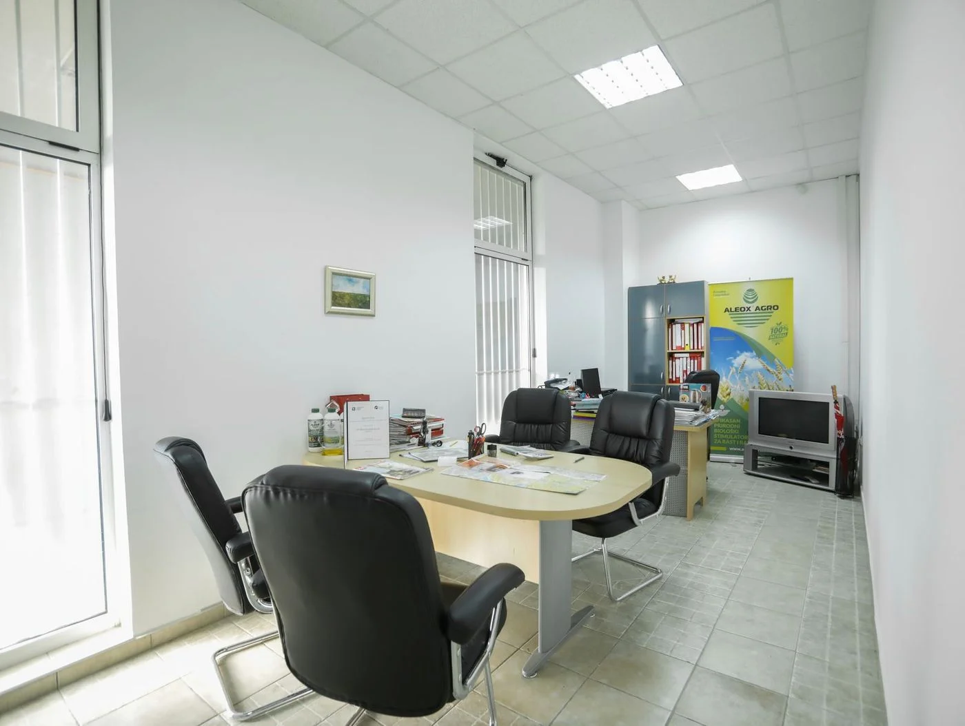 lokal na prodaju Novi Sad 366m2 500704