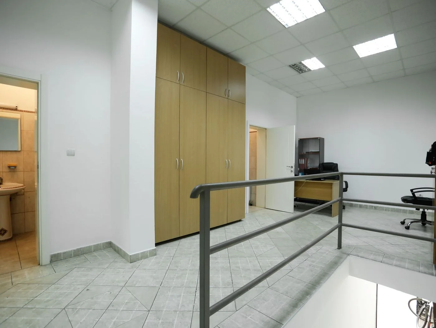 lokal na prodaju Novi Sad 366m2 500704