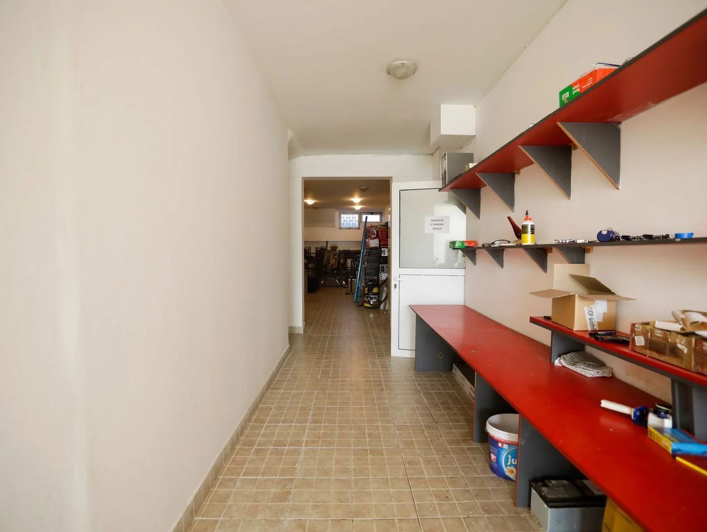 lokal na prodaju Novi Sad 366m2 500704