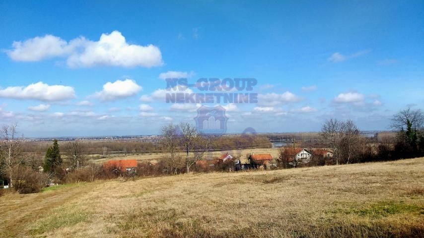 plac na prodaju Čerević 1604m2 502150