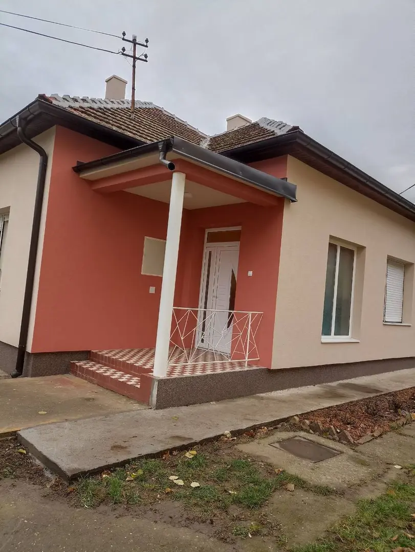 kuca na prodaju Elemir, 241m2 498594