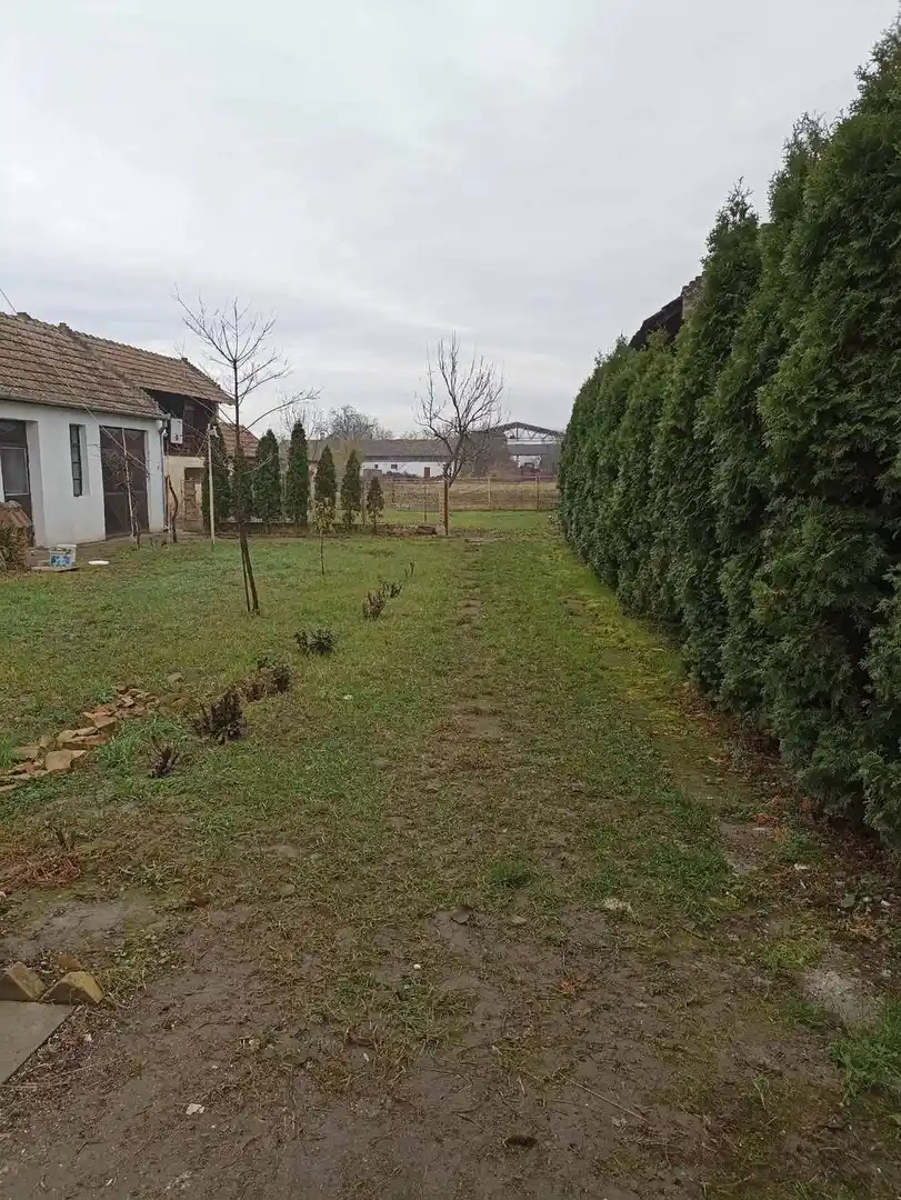 Kuća na prodaju Elemir 241m2, 498594