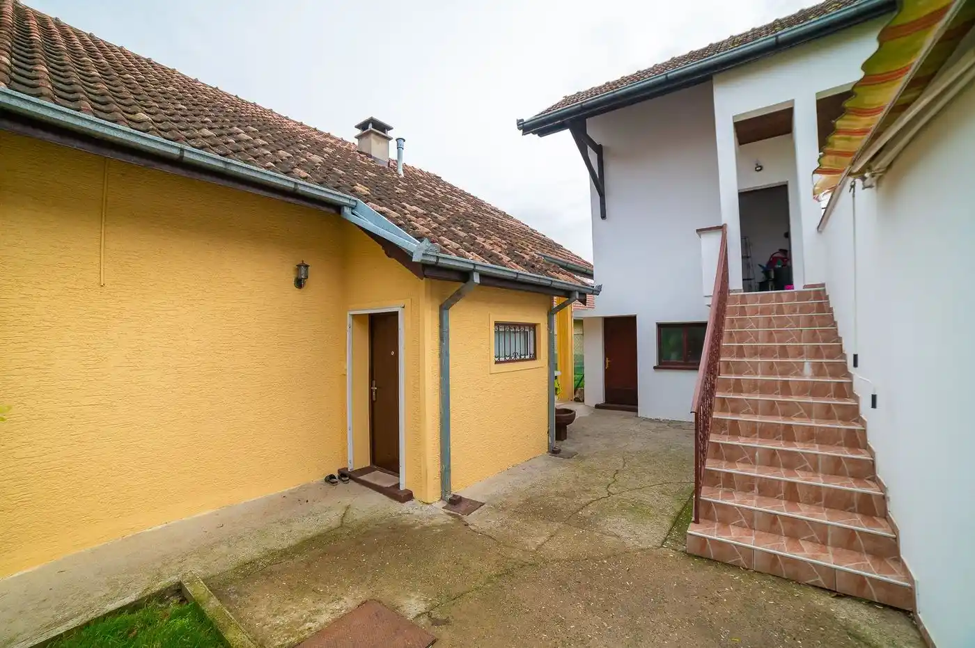 kuca na prodaju Banoštor 159m2 502047
