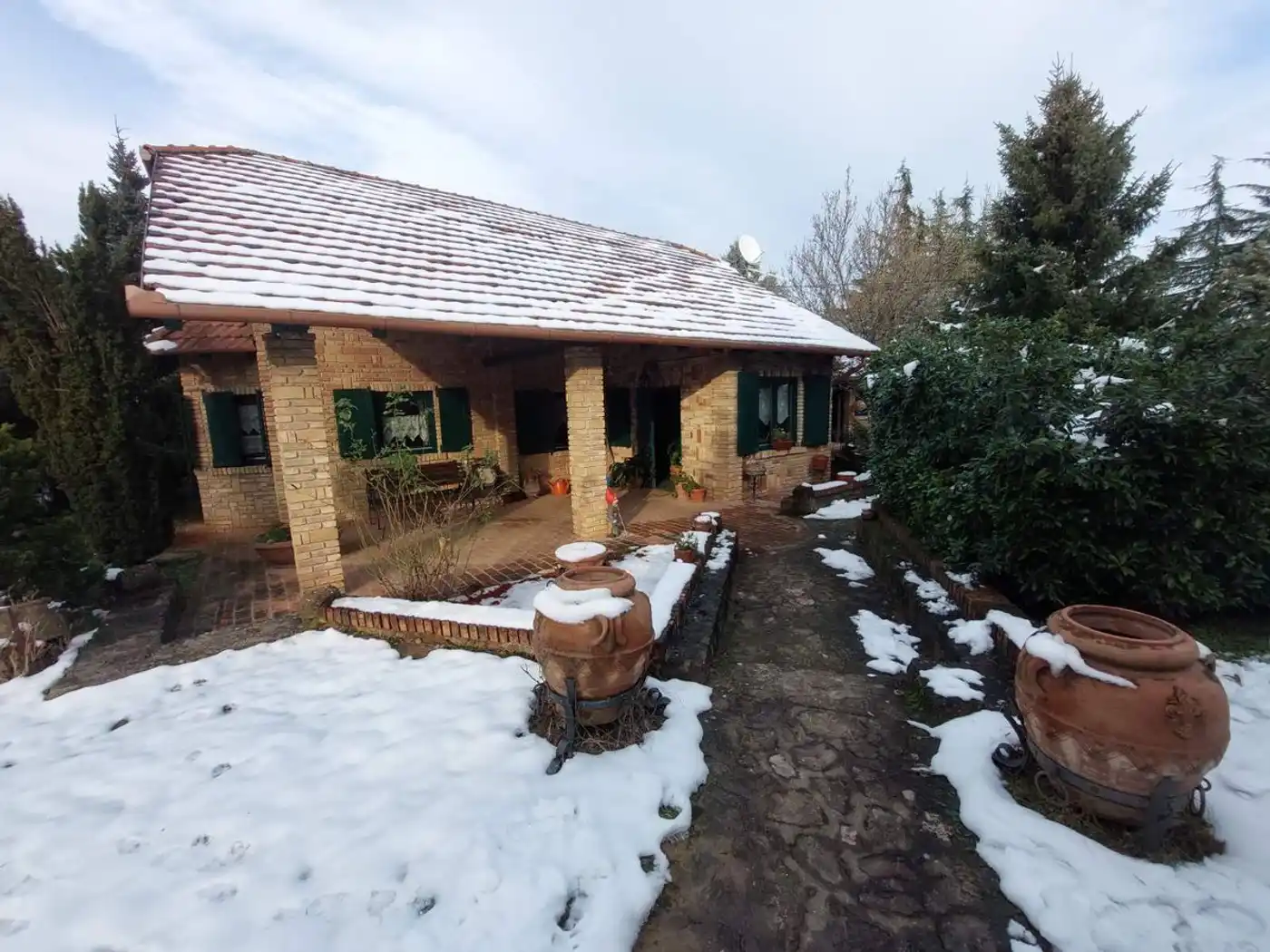 kuca na prodaju Sremska Kamenica 202m2 505035