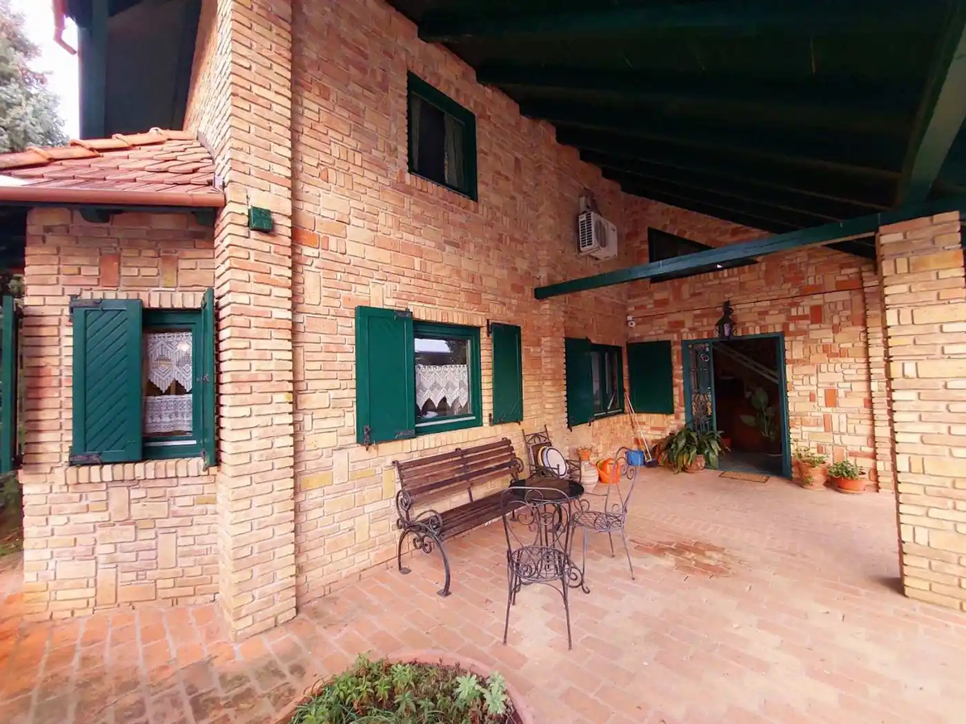 kuca na prodaju Sremska Kamenica 202m2 505035