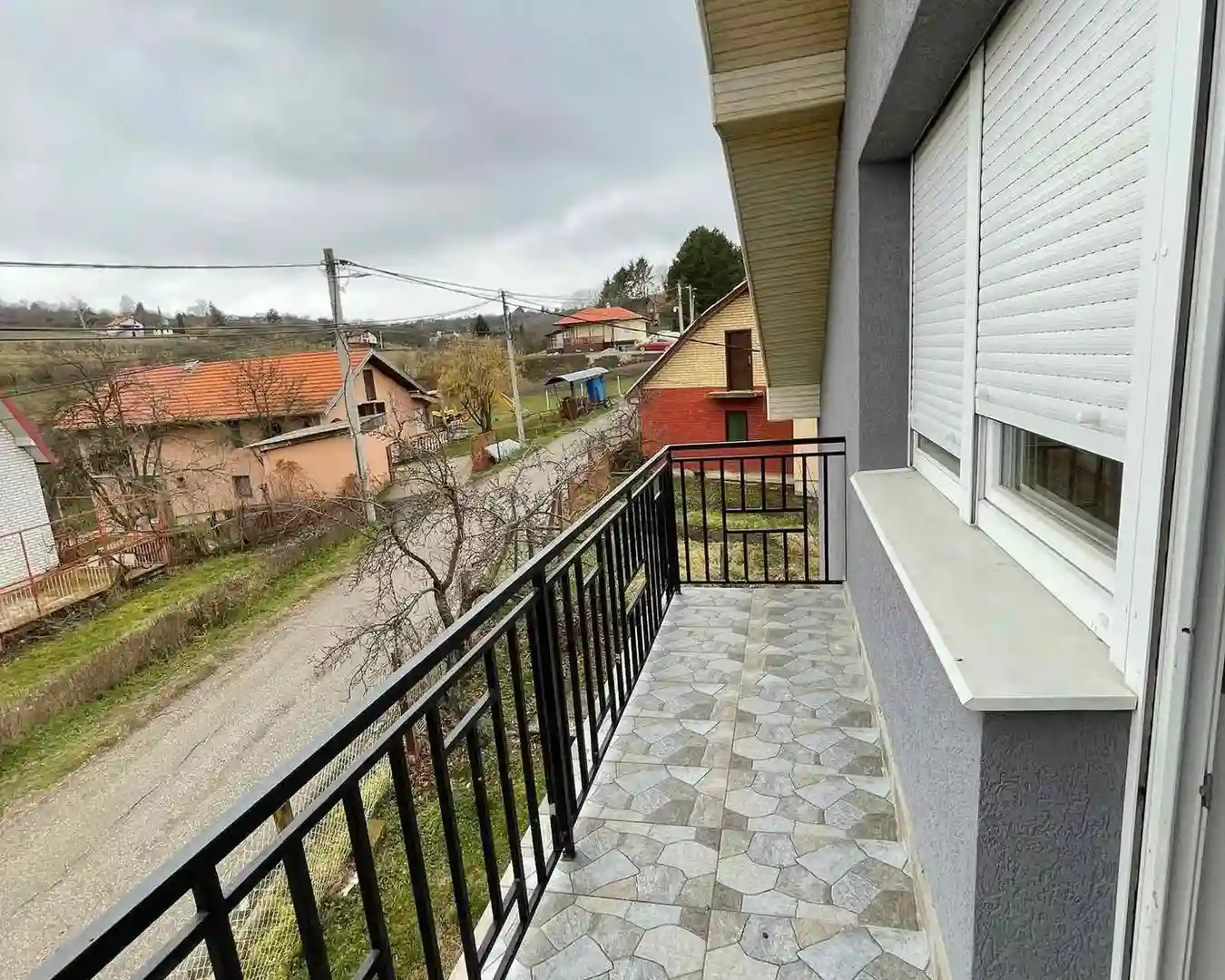 kuca na prodaju Vrdnik 105m2 505316