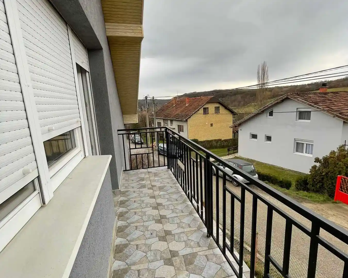 kuca na prodaju Vrdnik 105m2 505316