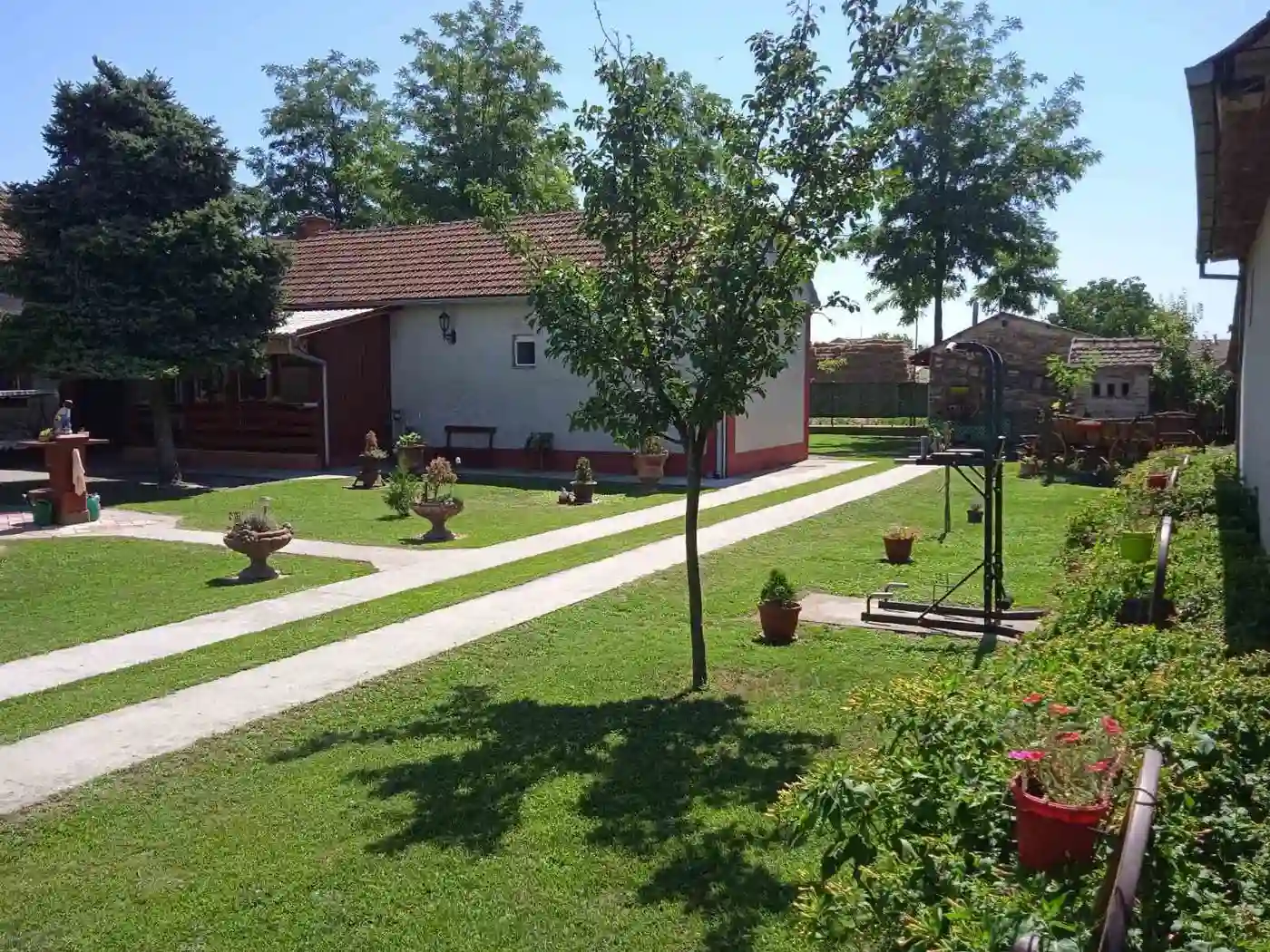 kuca na prodaju Despotovo 234m2 504032
