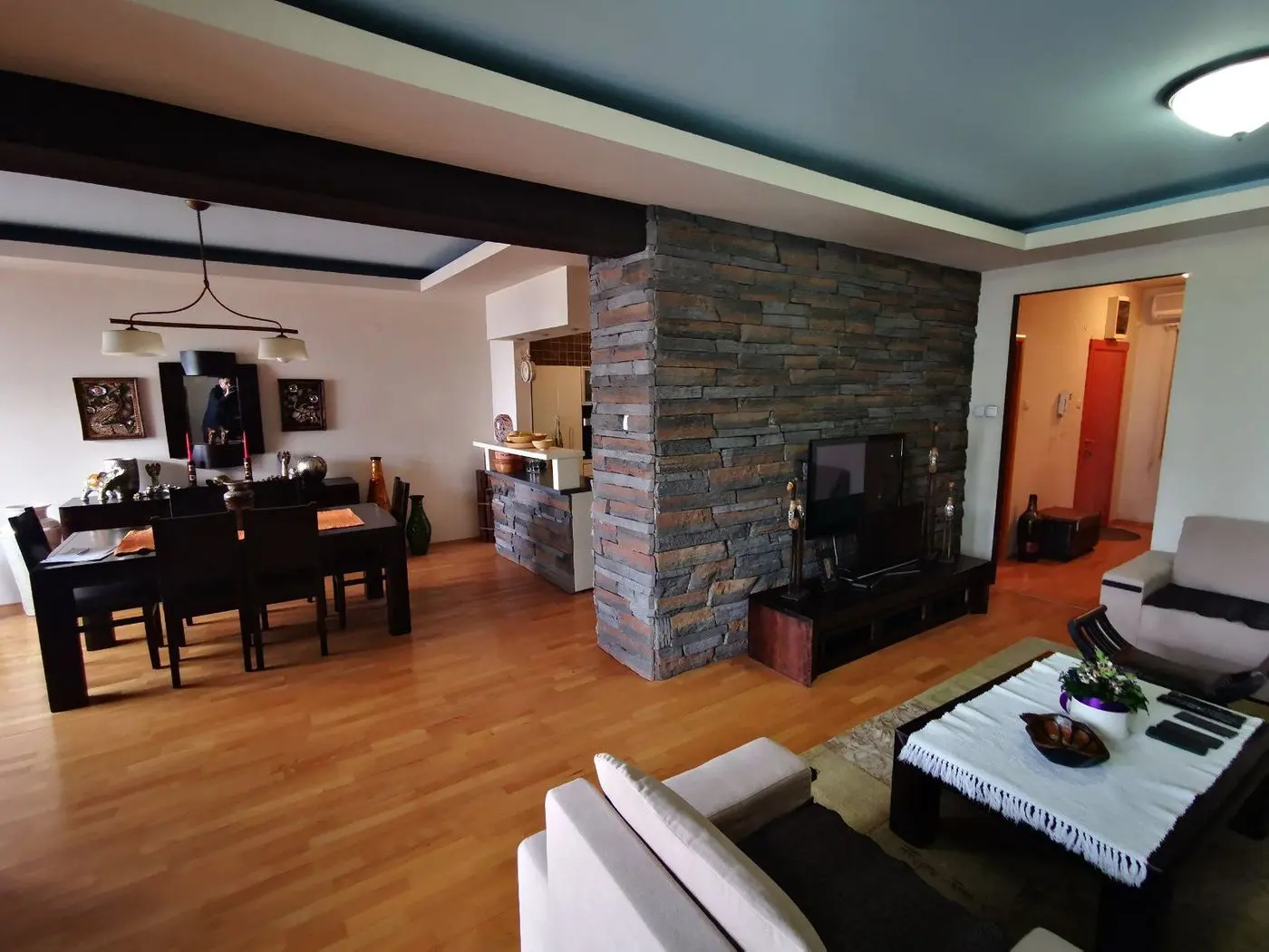 stan na prodaju Novi Sad, 134m2 508479