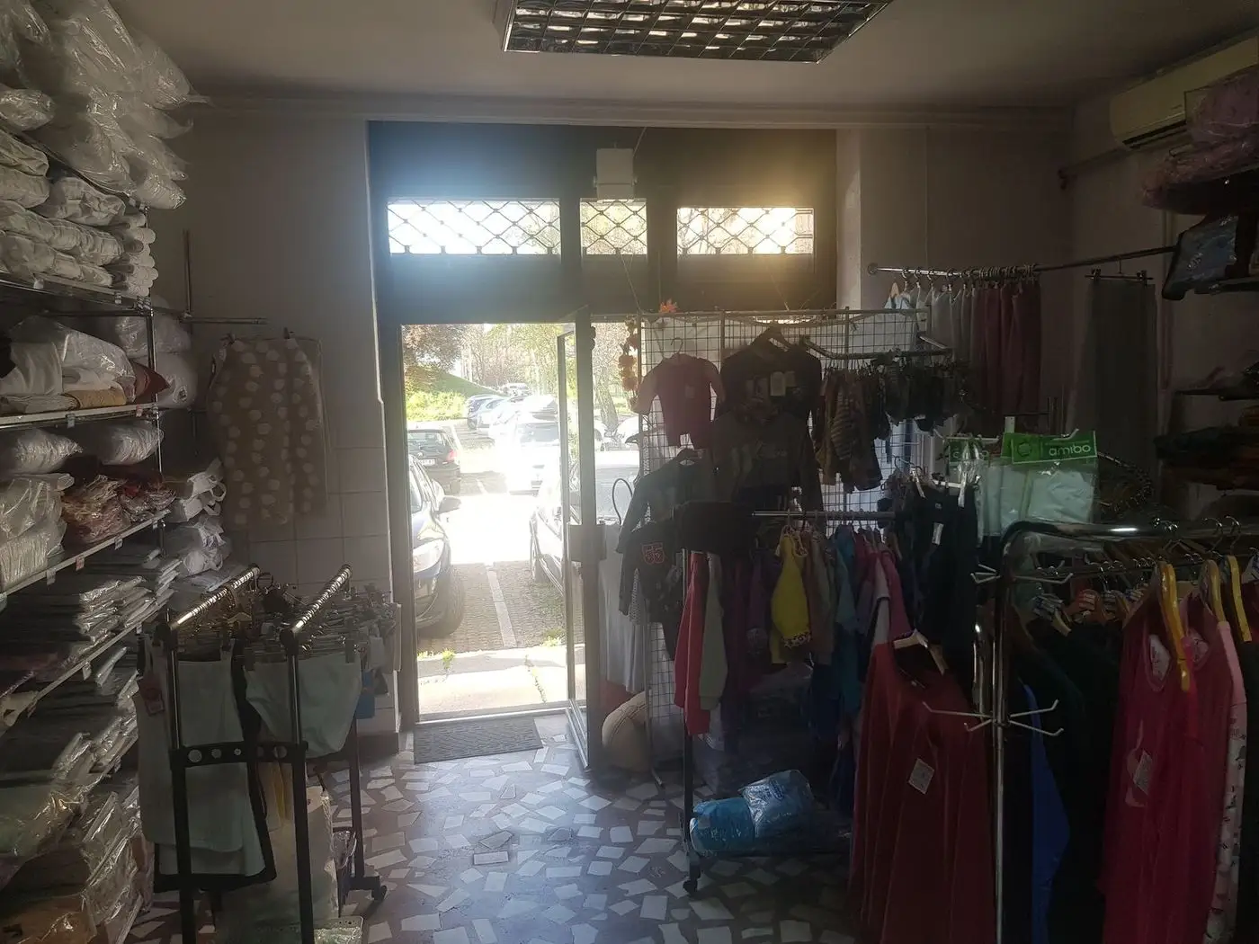 lokal na prodaju Novi Sad 56m2 508997