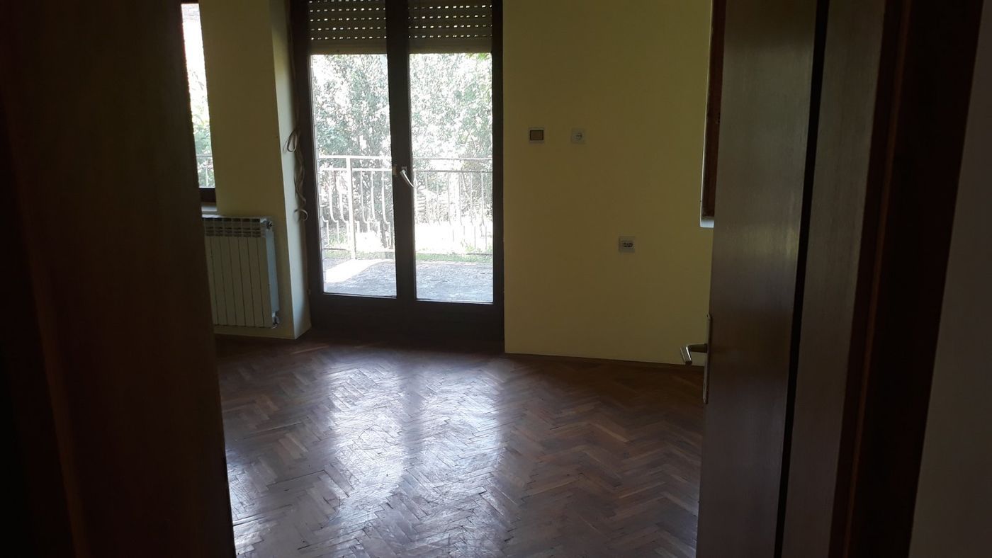 kuca na prodaju Novi Sad 90m2 511476