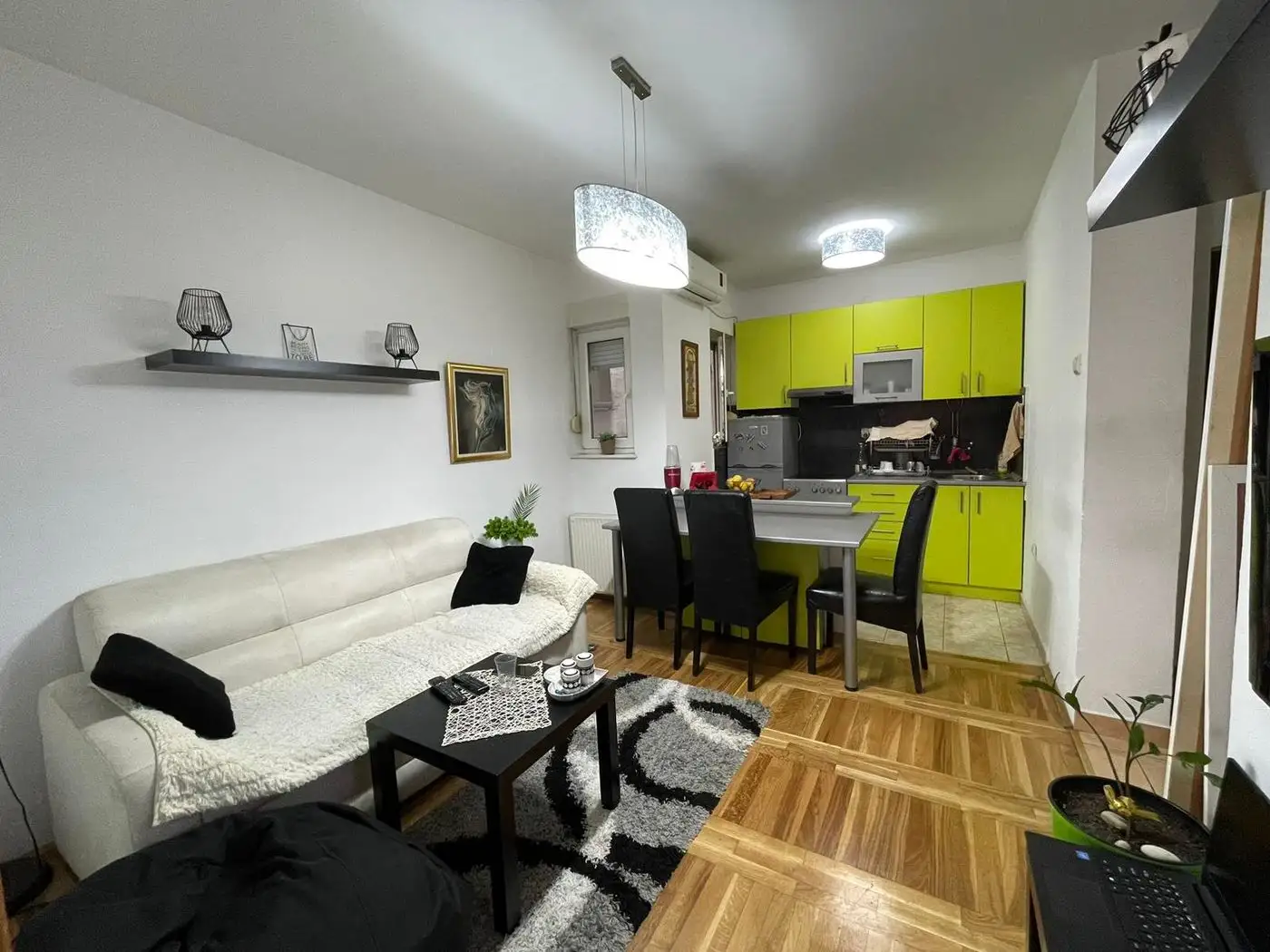 stan na prodaju Novi Sad, 45m2 512300