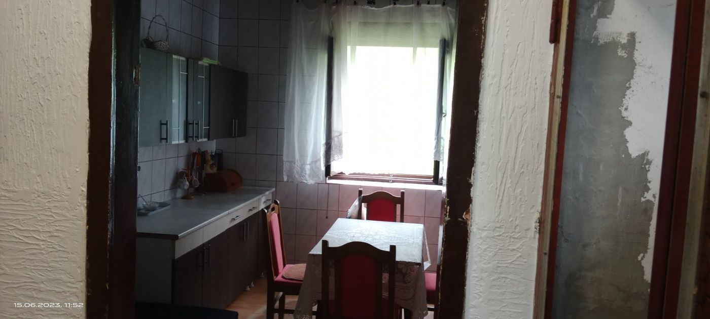 kuca na prodaju Susek 183m2 512792