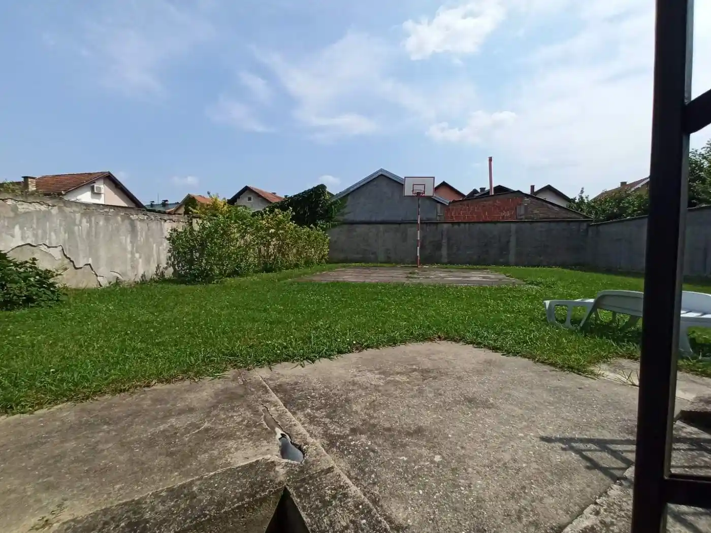 kuca na prodaju Futog 325m2 512330