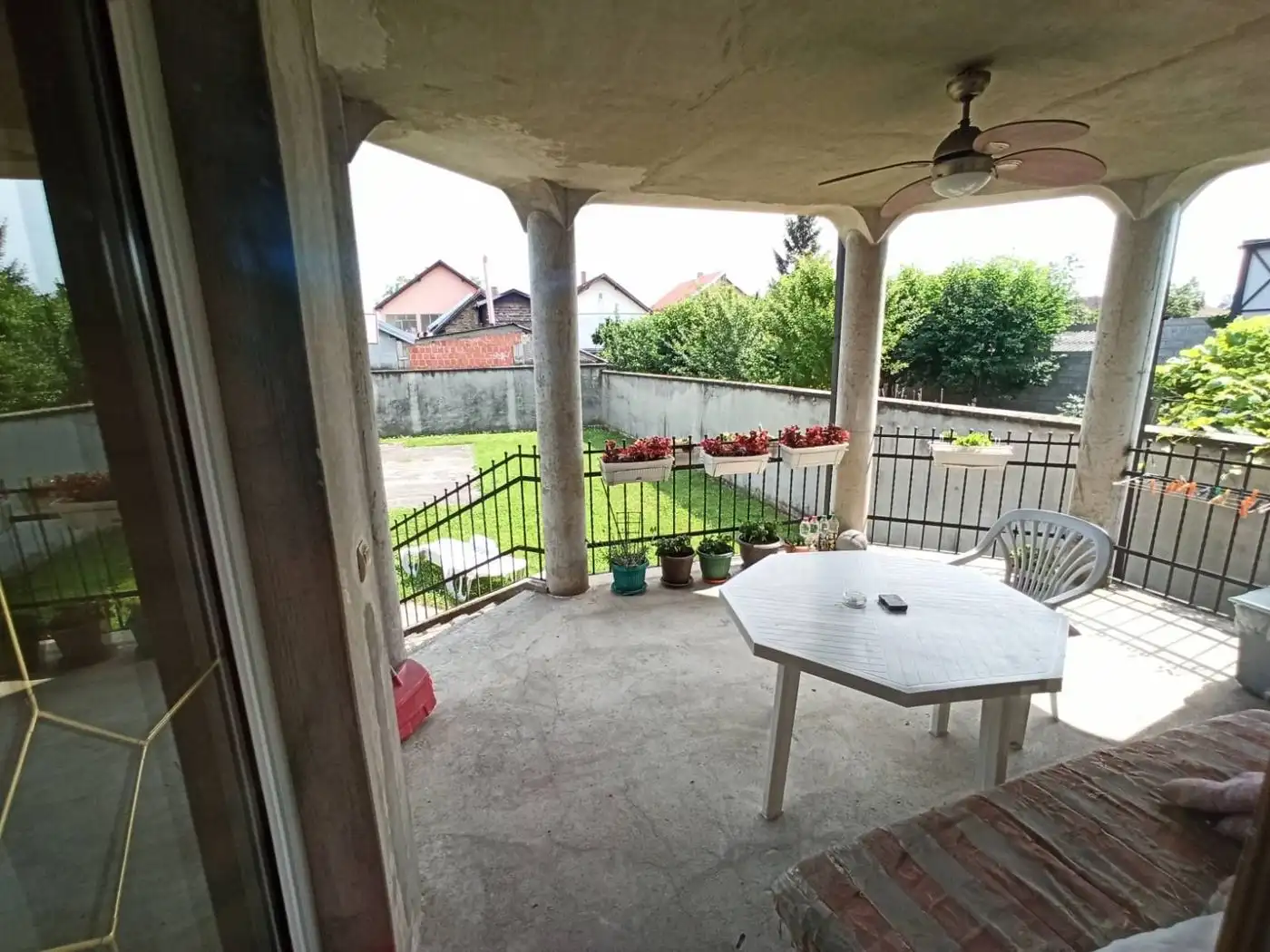 kuca na prodaju Futog 325m2 512330