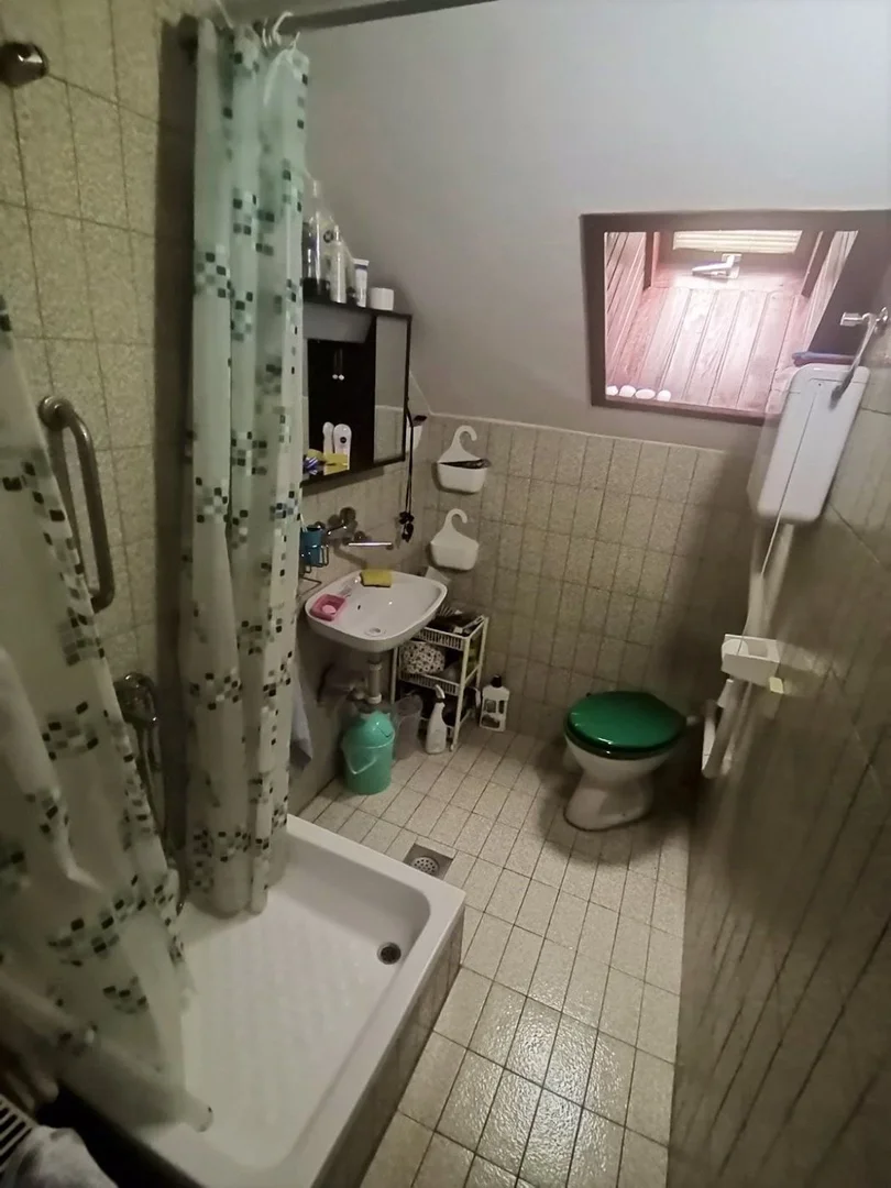 kuca na prodaju Ledinci 120m2 512839