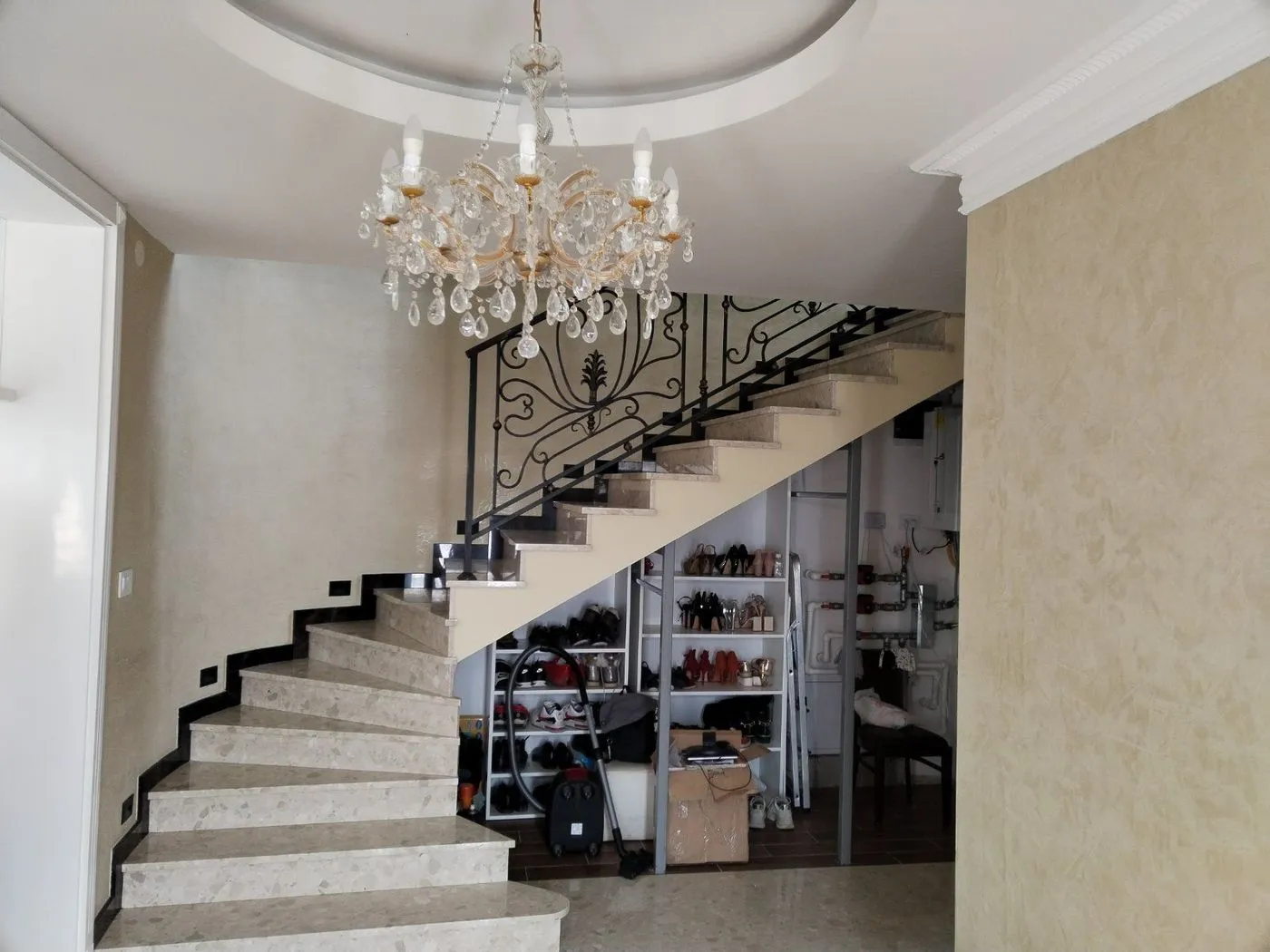 kuca na prodaju Novi Sad 300m2 514132