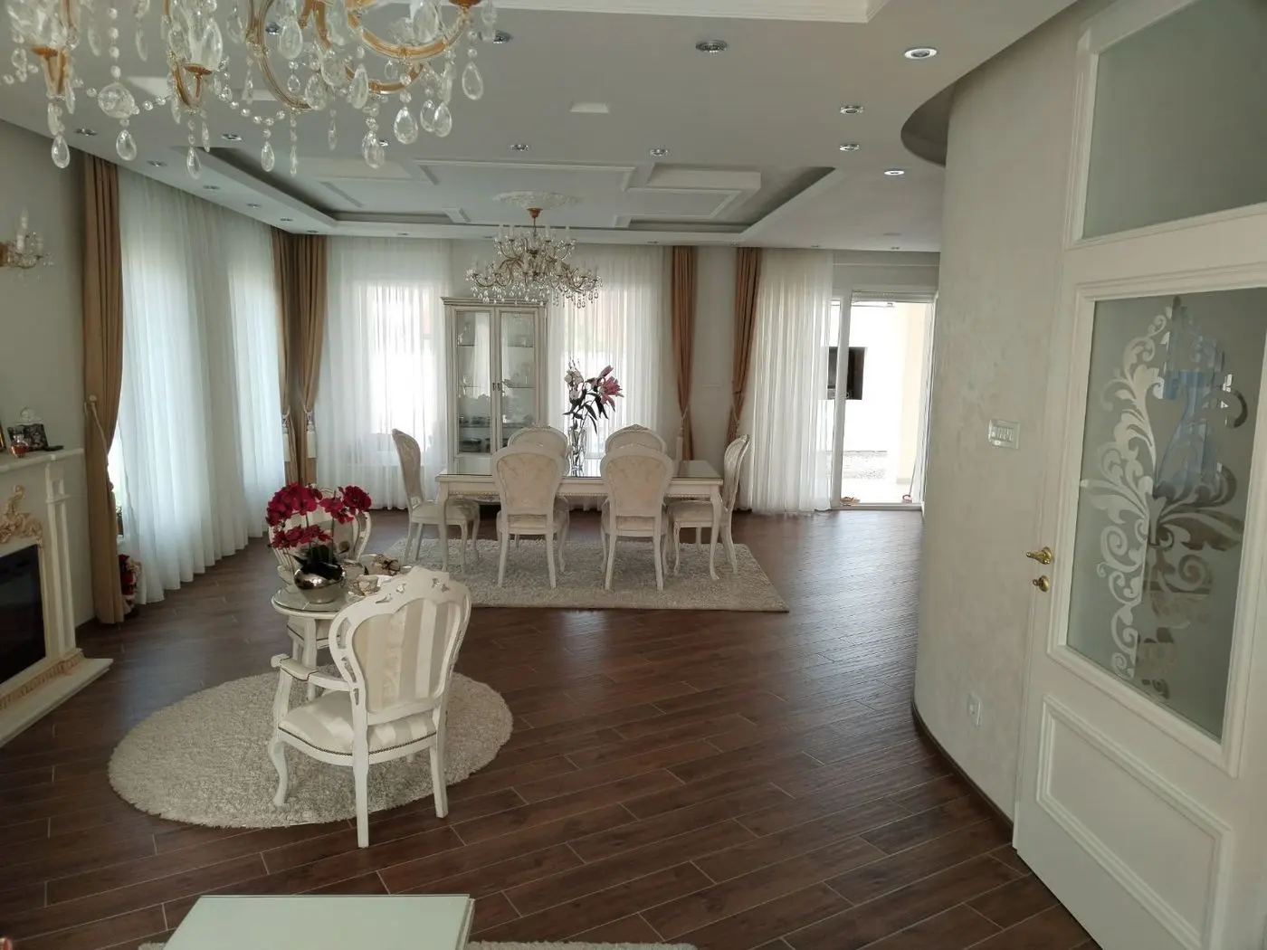 kuca na prodaju Novi Sad 300m2 514132