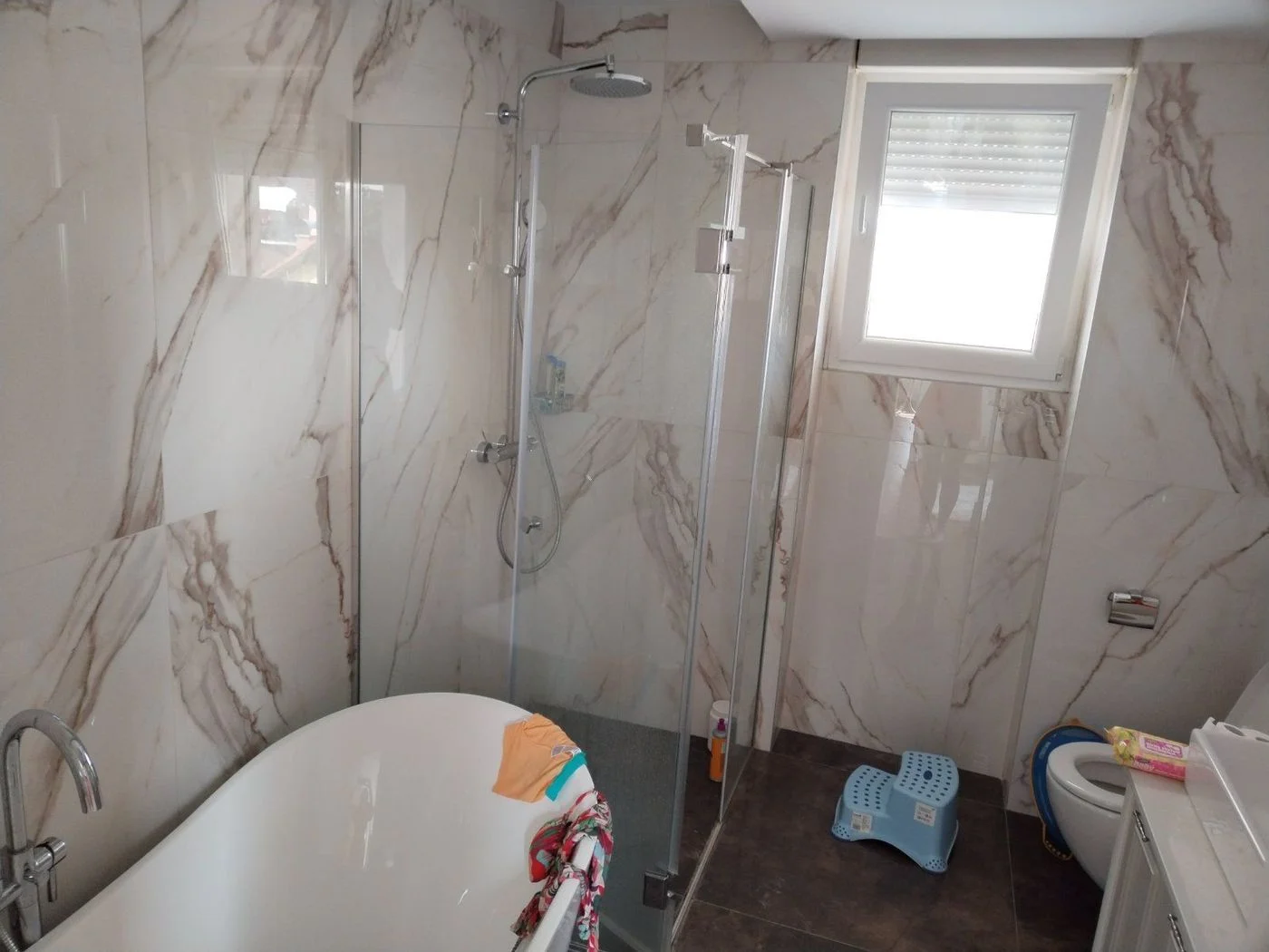 kuca na prodaju Novi Sad 300m2 514132