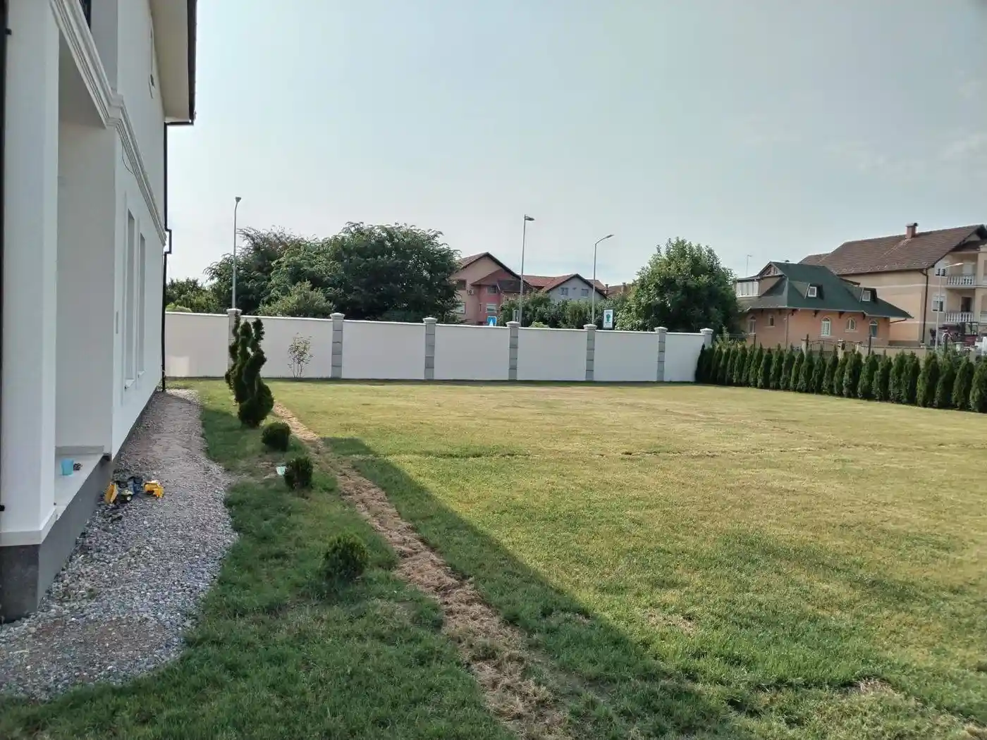 kuca na prodaju Novi Sad 300m2 514132