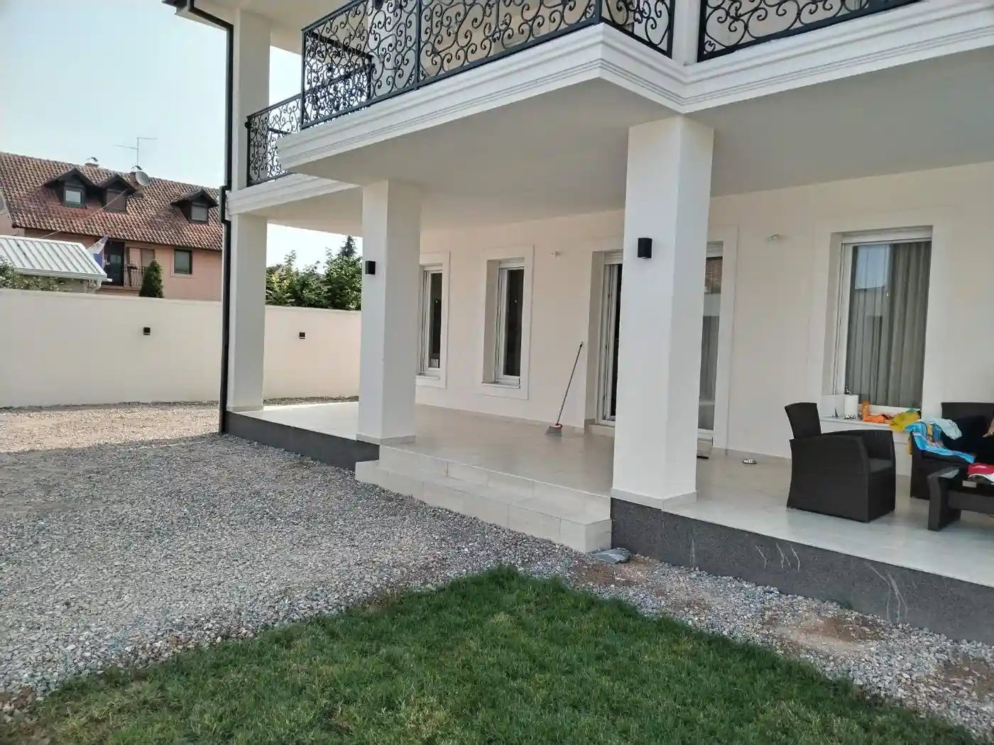 kuca na prodaju Novi Sad 300m2 514132