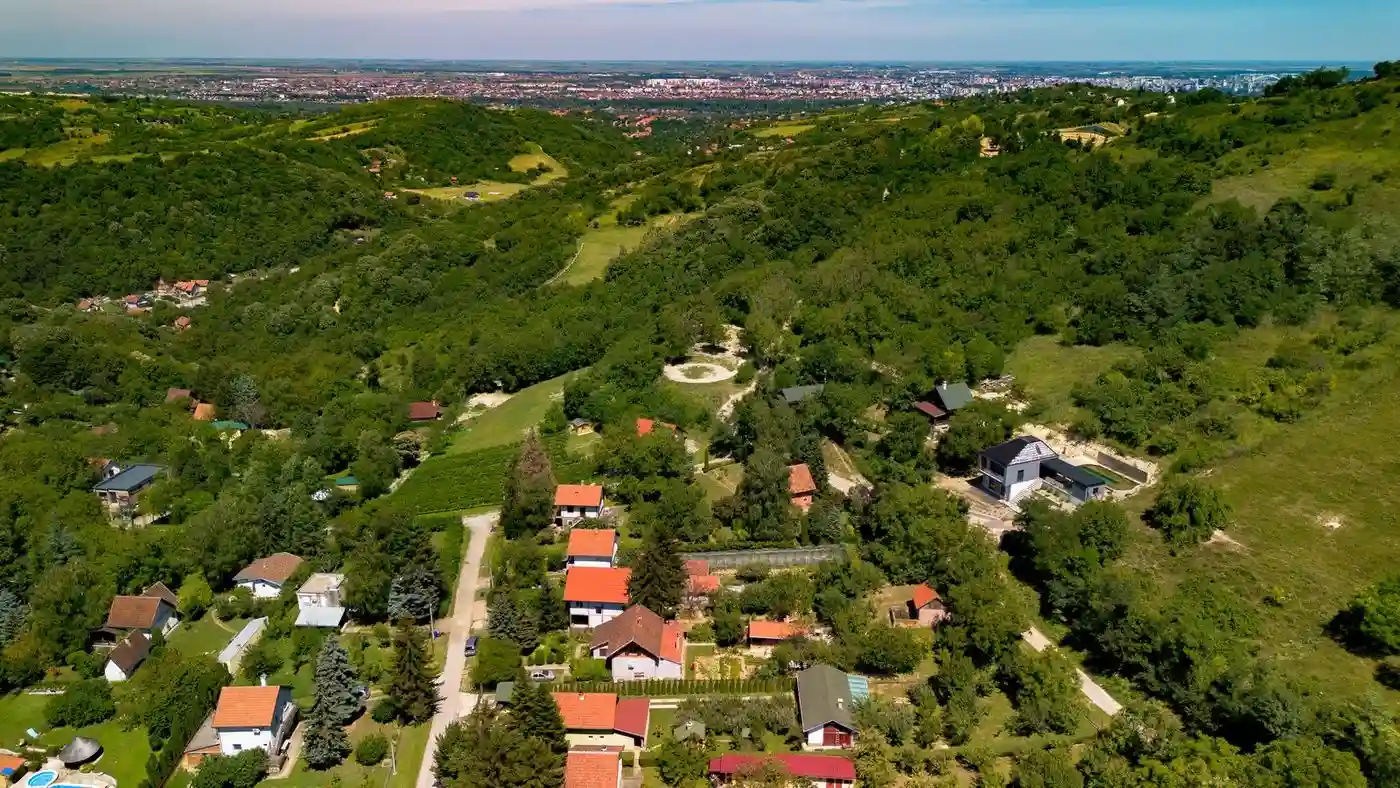 kuca na prodaju Ledinci 119m2 551094