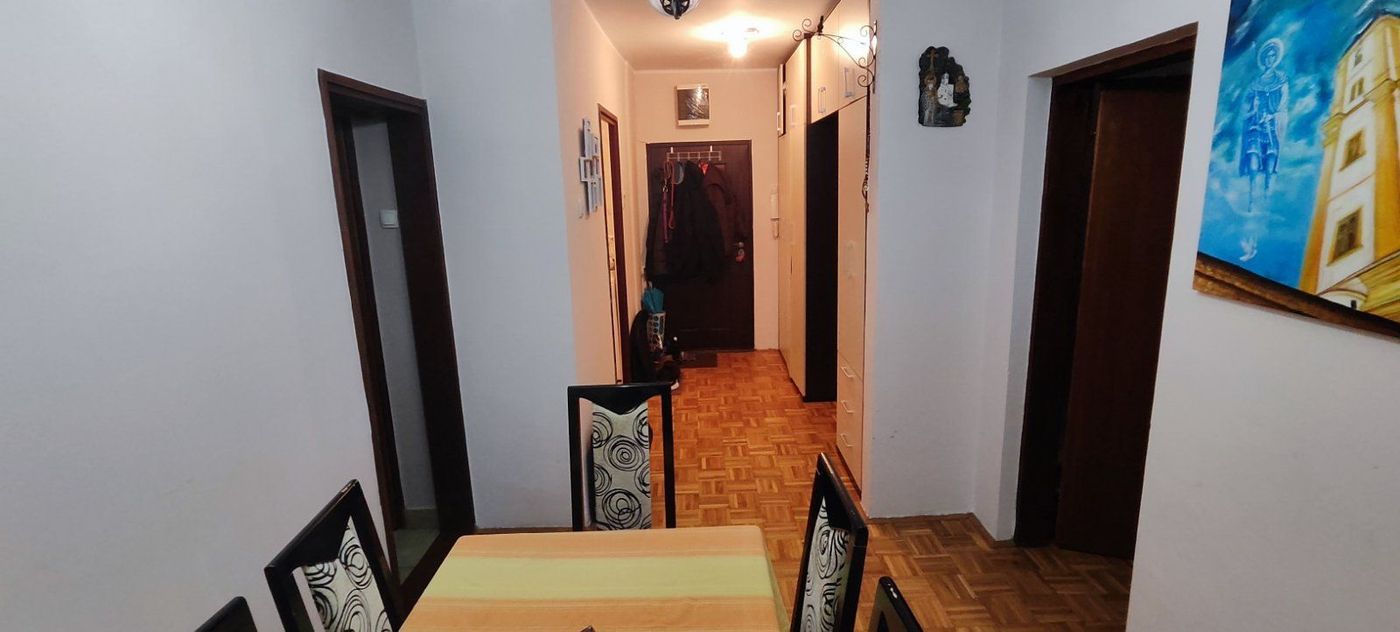 stan na prodaju Novi Sad 65m2 515782