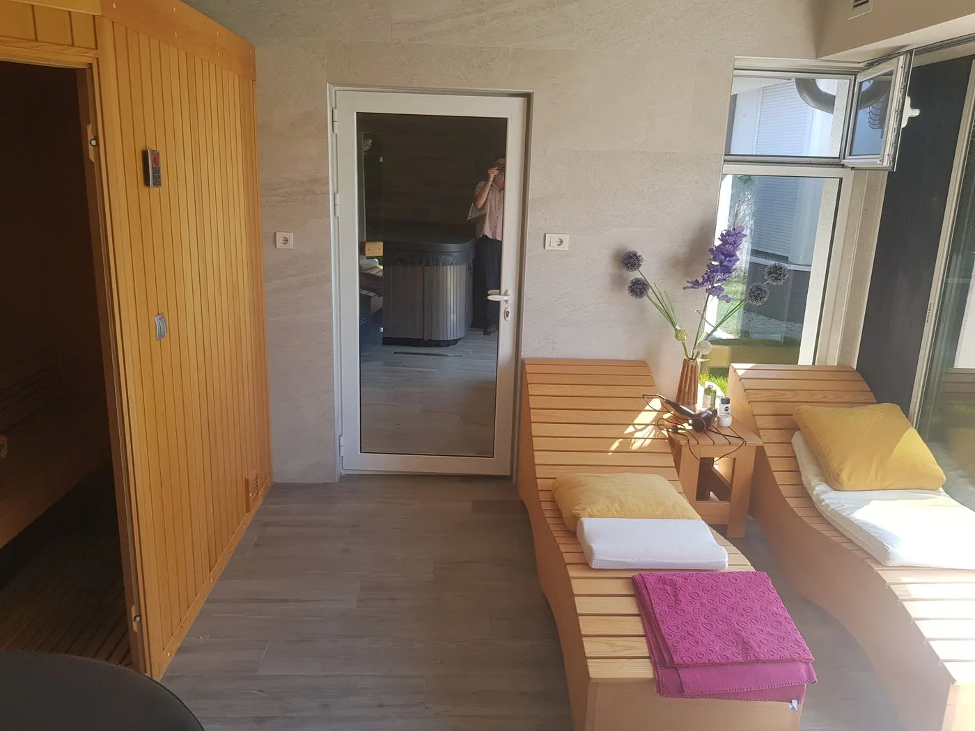 kuca na prodaju Veternik 320m2 516625
