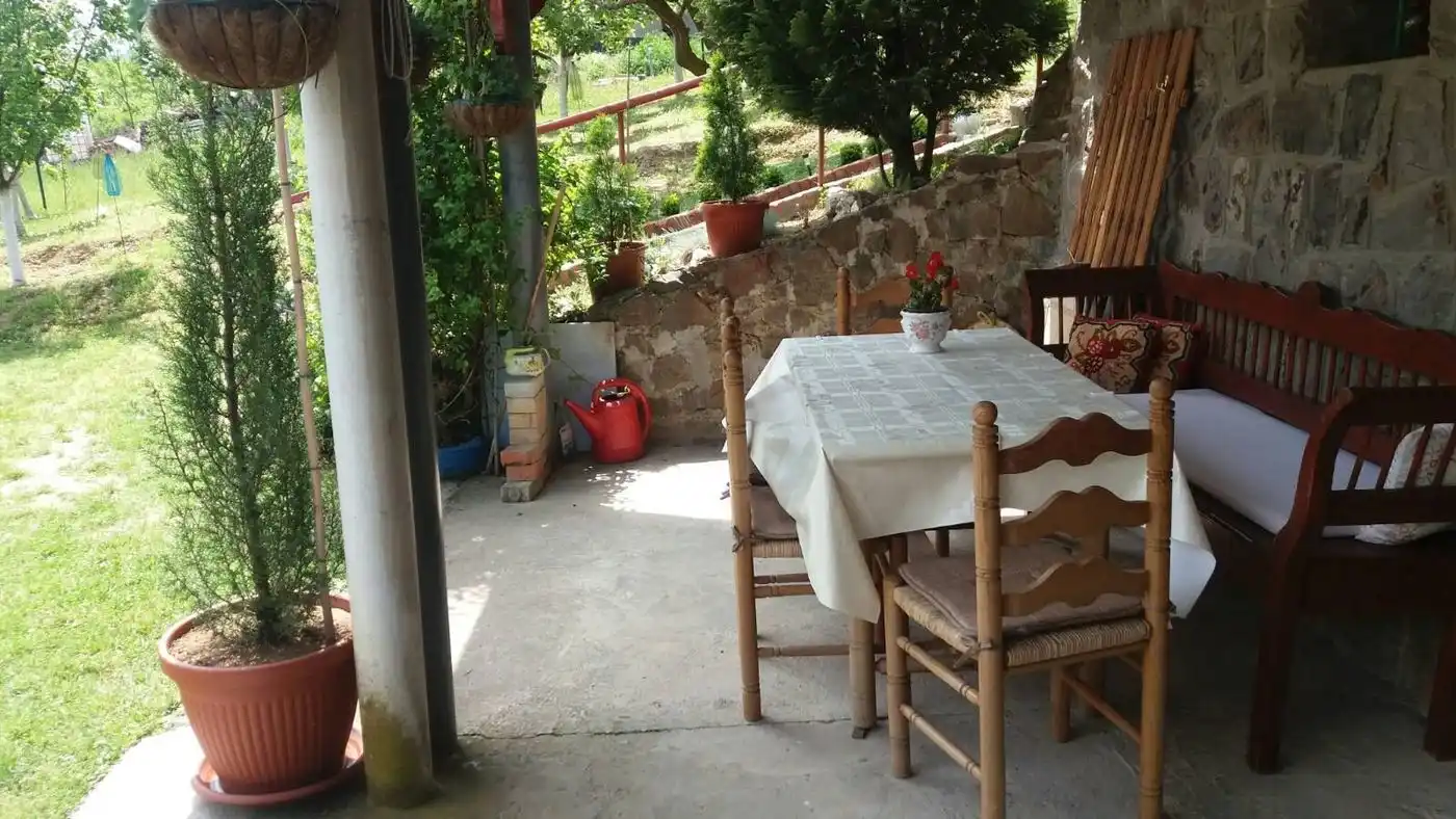 kuca na prodaju Sremska Kamenica 33m2 517171