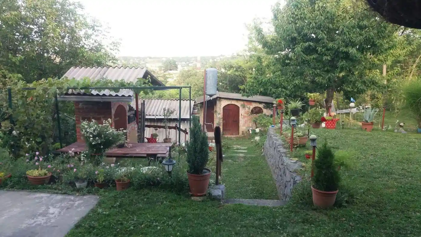 kuca na prodaju Sremska Kamenica 33m2 517171