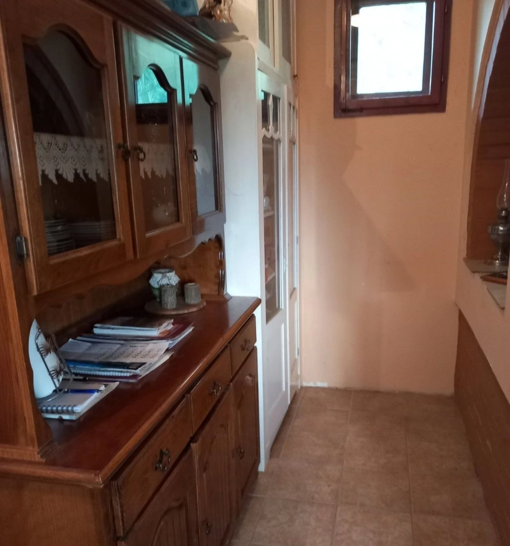kuca na prodaju Sremska Kamenica 33m2 517171