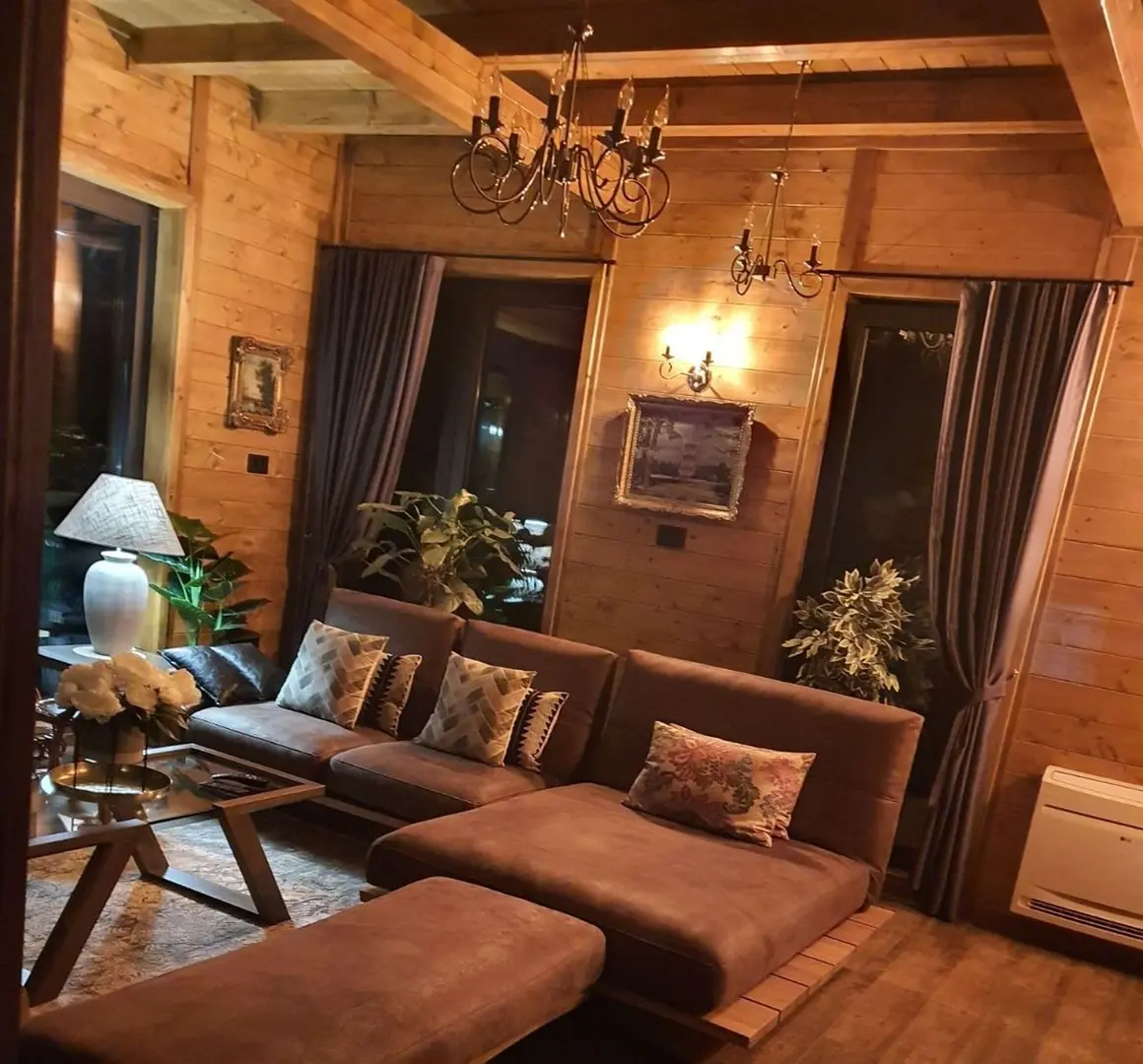 kuca na prodaju Sremska Kamenica 250m2 549723