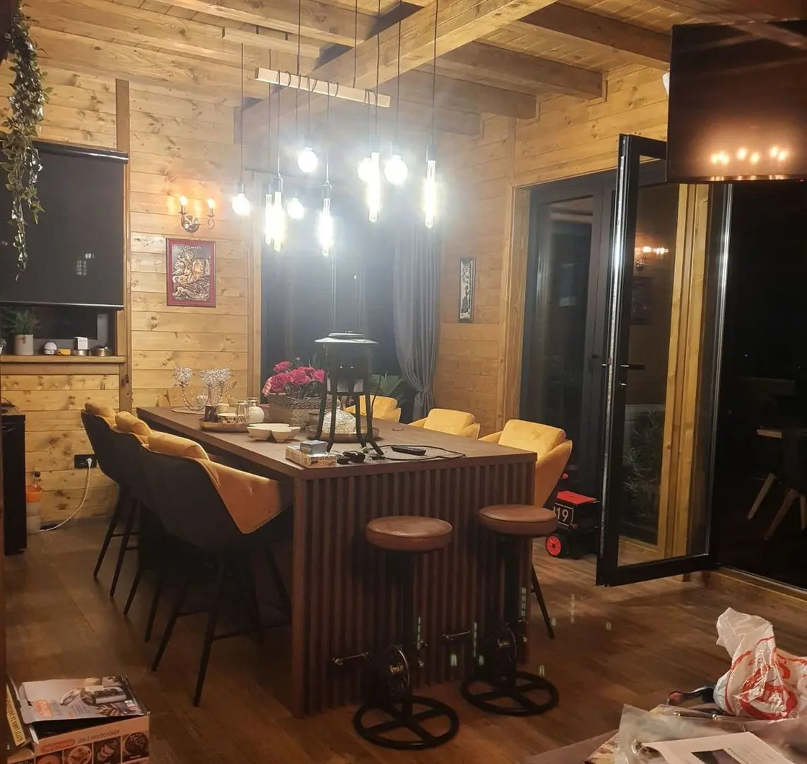 kuca na prodaju Sremska Kamenica 250m2 549723