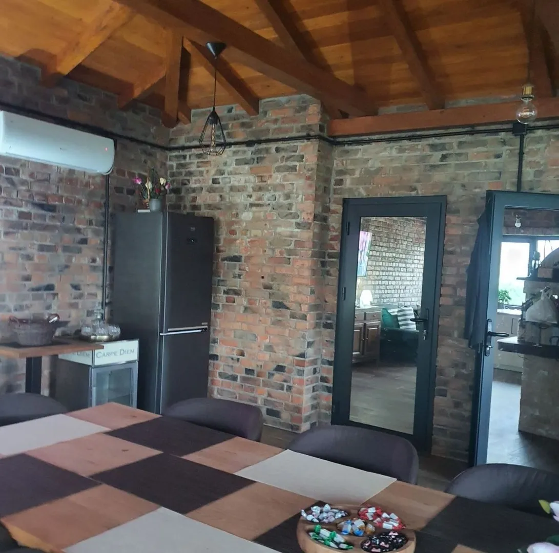 kuca na prodaju Sremska Kamenica 250m2 549723
