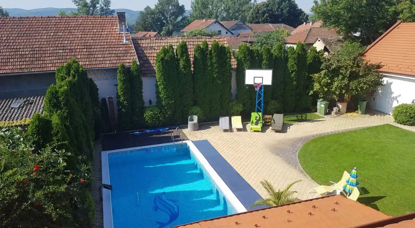 kuca na prodaju Futog 340m2 519138