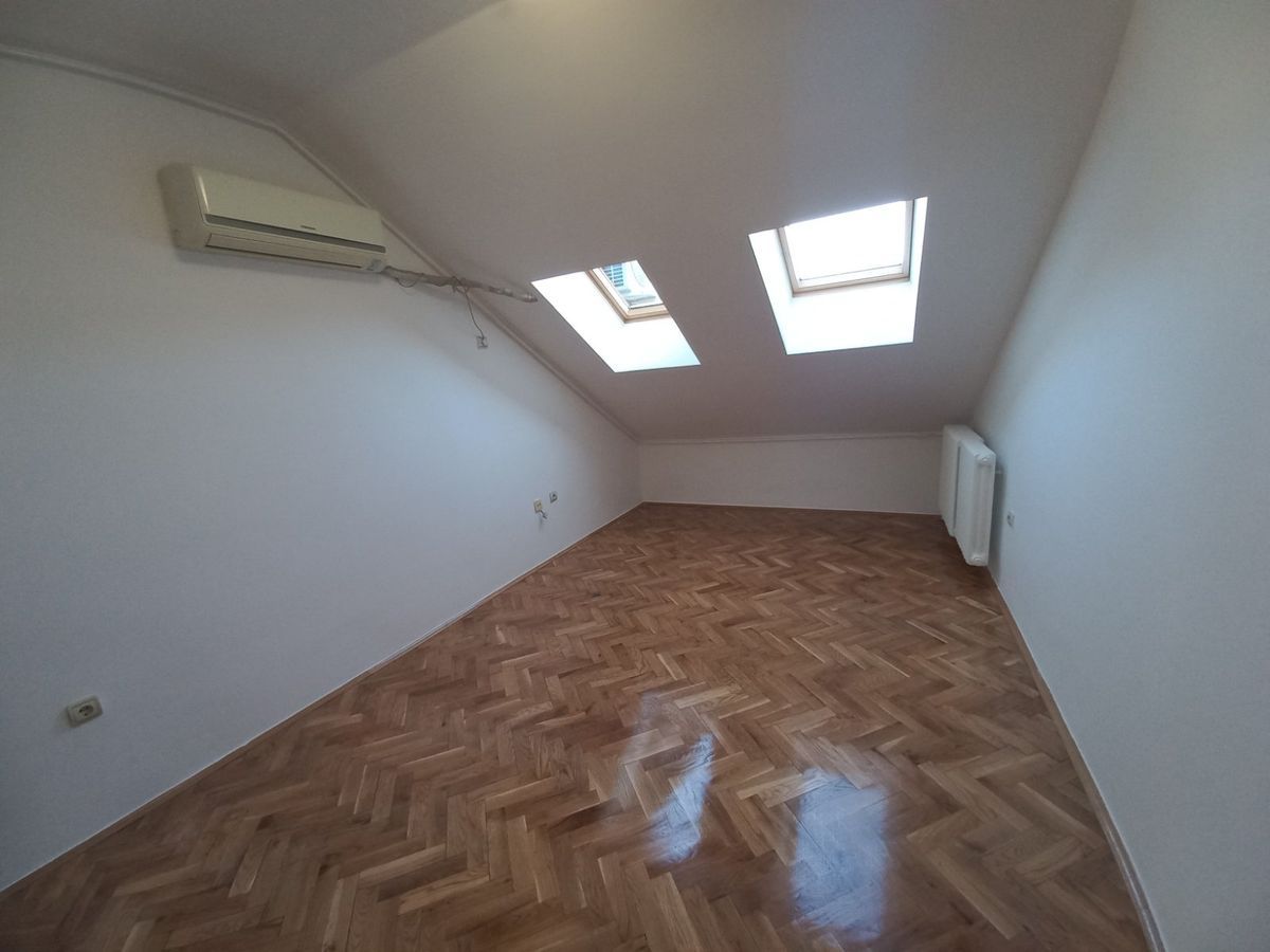 stan na prodaju Novi Sad, 29m2 519262