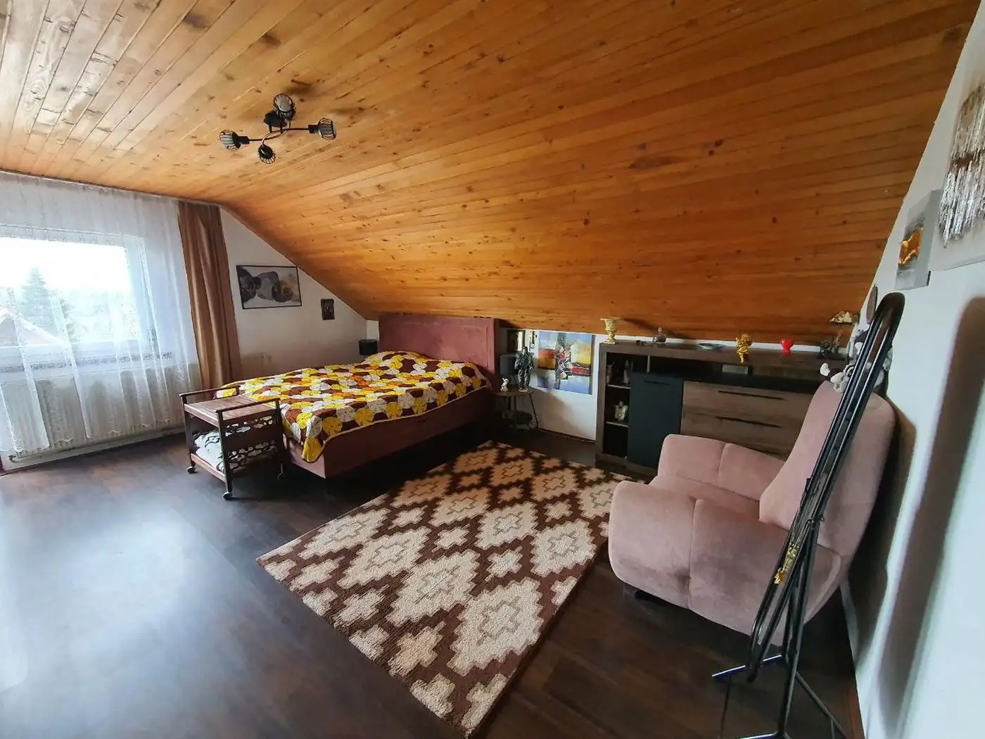 kuca na prodaju Sremska Kamenica 272m2 519597