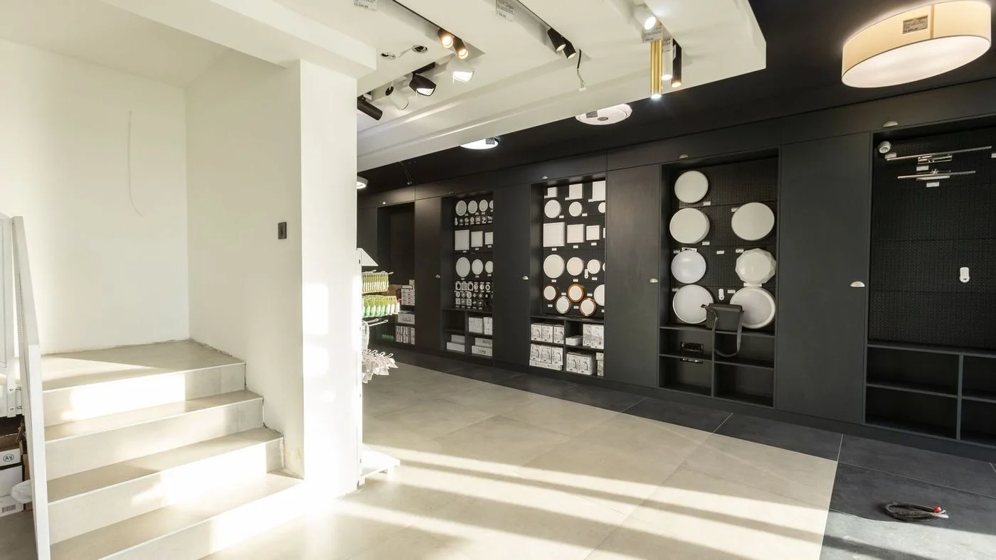 lokal na prodaju Novi Sad 226m2 519735