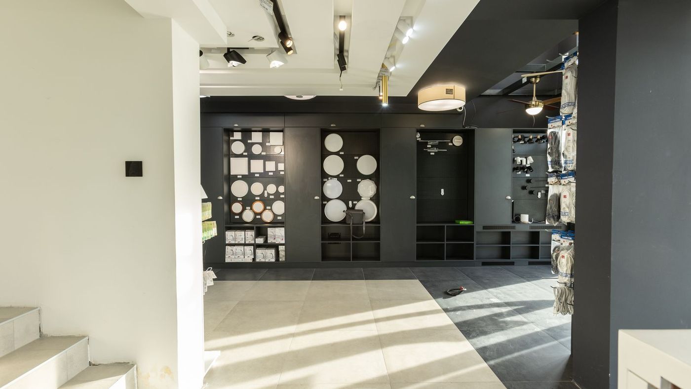 lokal na prodaju Novi Sad 226m2 519735
