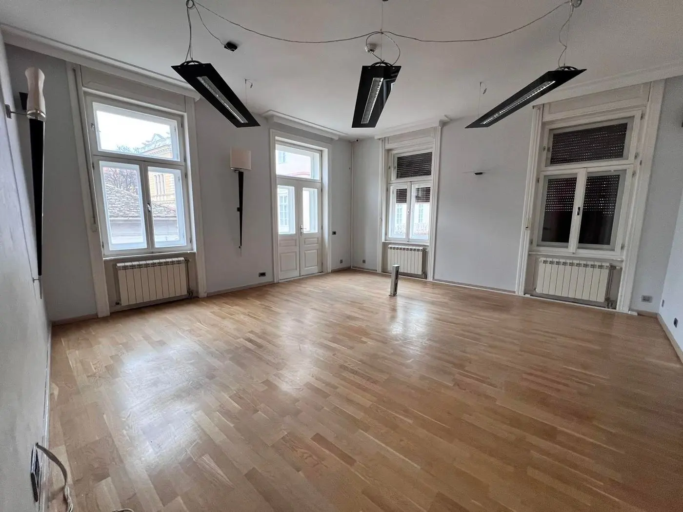 lokal na prodaju Novi Sad, 400m2 521362