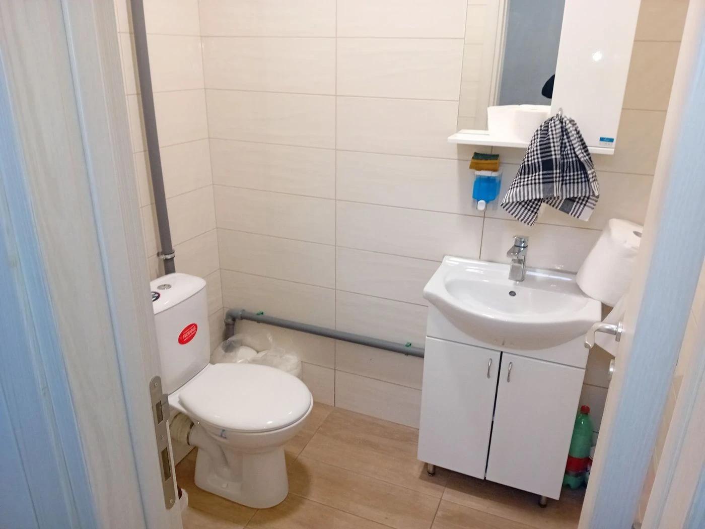 Lokal na prodaju Novi Sad 64m2, 443501