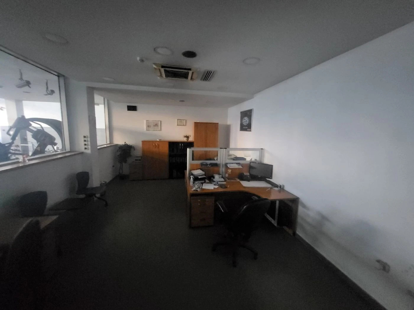 lokal na prodaju Novi Sad 1219m2 522595