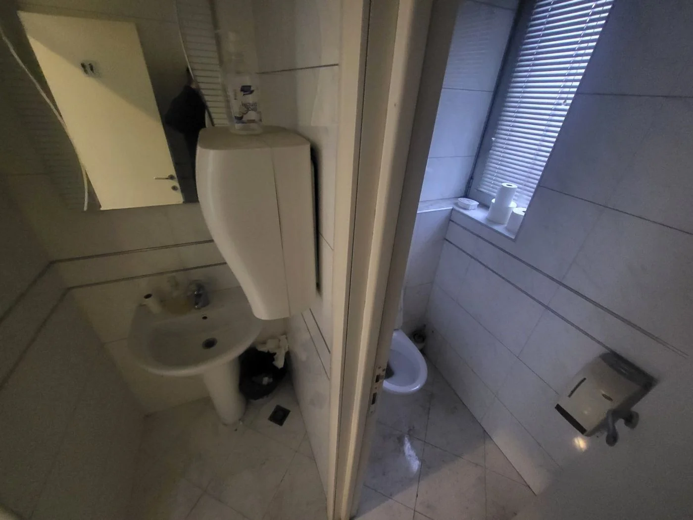 lokal na prodaju Novi Sad 1219m2 522595