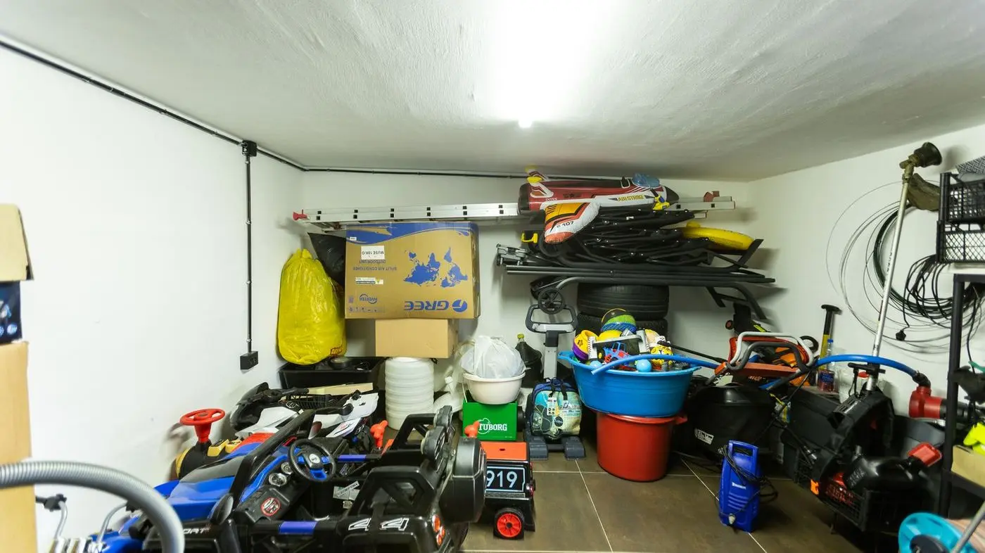 kuca na prodaju Sremska Kamenica 250m2 549723