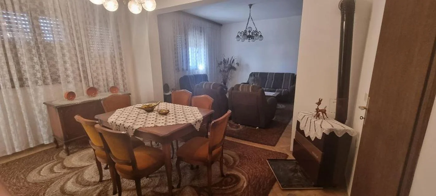 kuca na prodaju Bačka Palanka, 149m2 522989