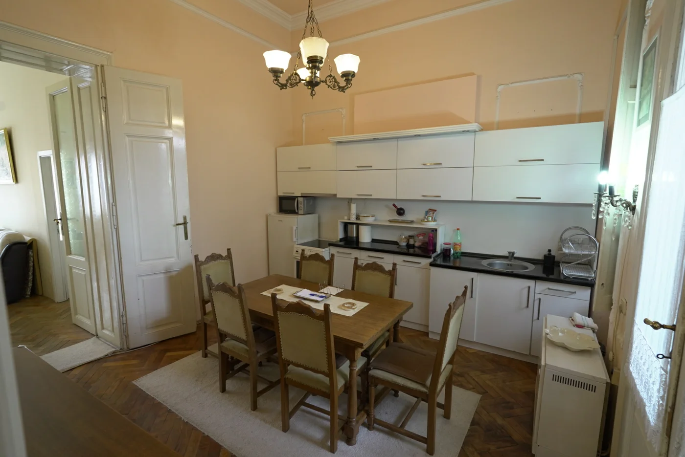 stan na prodaju Novi Sad 250m2 523854