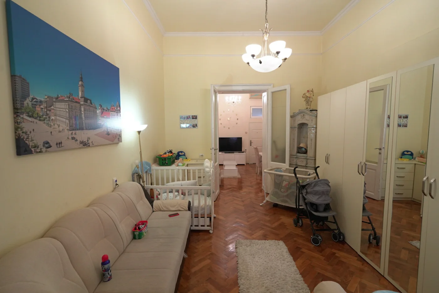 stan na prodaju Novi Sad 250m2 523854